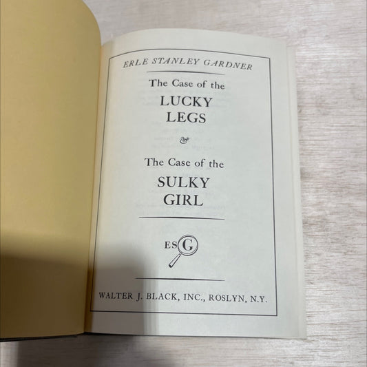 the case of the lucky legs book, by erle stanley gardner, 1962 Hardcover