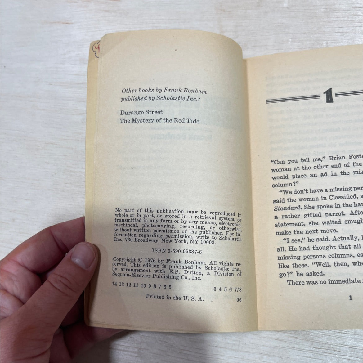 oks the missing persons league book, by Frank Bonham, 1976 Paperback