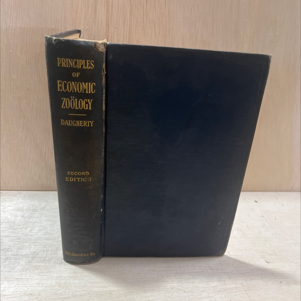 principles of economic zoölogy book, by l. s. daugherty, m.s., ph. d. and m. c. daugherty, 1917 Hardcover, Antique