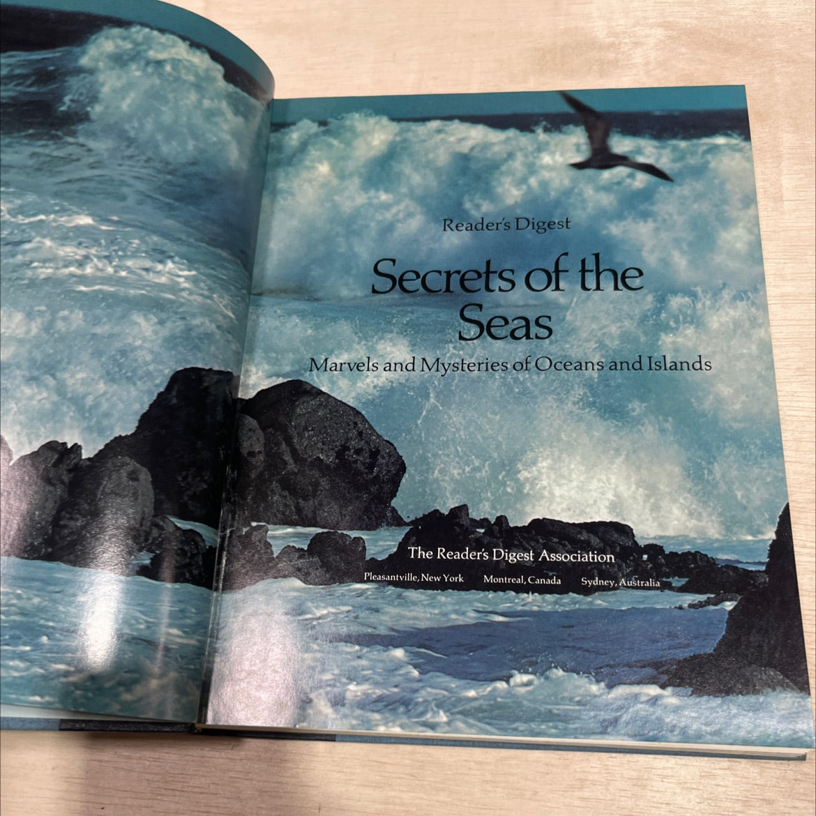 secrets of the seas marvels and mysteries of oceans and islands book, by unknown, 1972 Hardcover