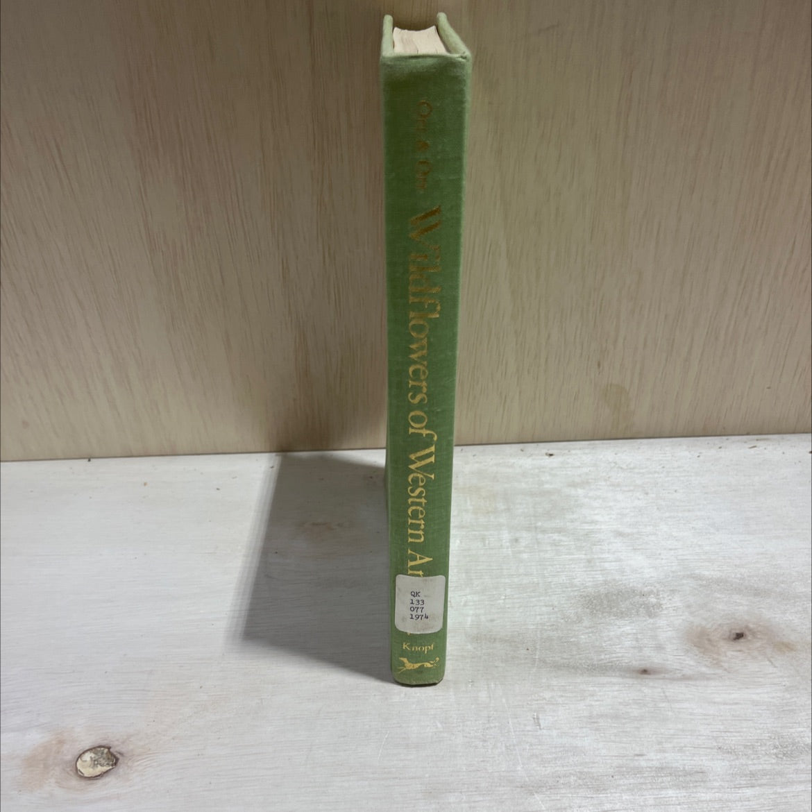 wildflowers of western america book, by robert t. orr, margaret c. orr, 1974 Hardcover